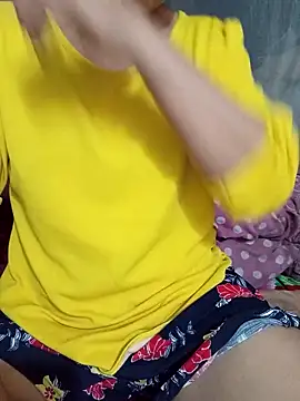 Snapshot of TinTin321 chatting on 12.13.25 TinTin321 online show from 12.13.25