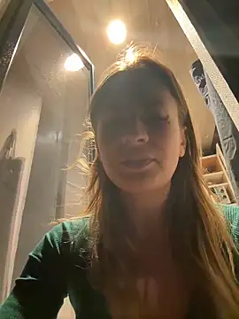 Snapshot of IsabellaEtha chatting on 09.20.25 IsabellaEtha online show from 09.20.25