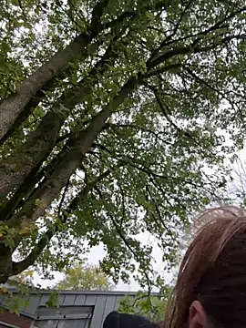 Snapshot of IsabellaEtha chatting on 10.16.25 IsabellaEtha online show from 10.16.25