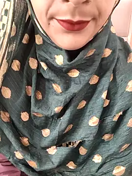 Snapshot of Indian-Aleena chatting on 01.07.26 Indian-Aleena online show from 01.07.26