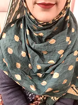 Snapshot of Indian-Aleena chatting on 02.09.26 Indian-Aleena online show from 02.09.26