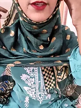 Snapshot of Indian-Aleena chatting on 03.31.26 Indian-Aleena online show from 03.31.26