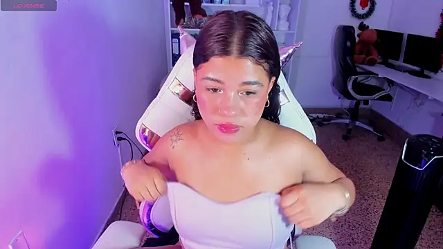 Ivy nt online show from 12.05.25