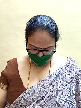 heera-rani online show from 10.19.25