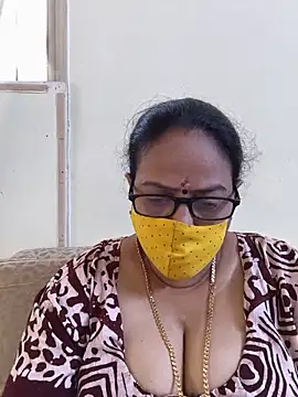 Snapshot of heera-rani chatting on 07.02.26 heera-rani online show from 07.02.26