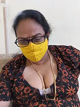 Snapshot of heera-rani chatting on 07.03.26 heera-rani online show from 07.03.26