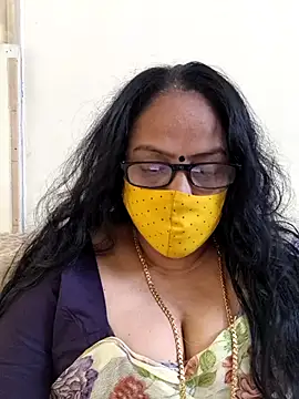Snapshot of heera-rani chatting on 07.07.26 heera-rani online show from 07.07.26