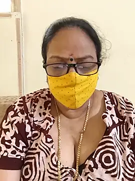Snapshot of heera-rani chatting on 07.08.26 heera-rani online show from 07.08.26