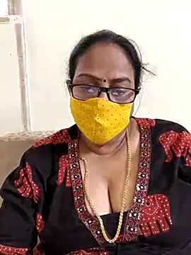 Snapshot of heera-rani chatting on 07.13.26 heera-rani online show from 07.13.26