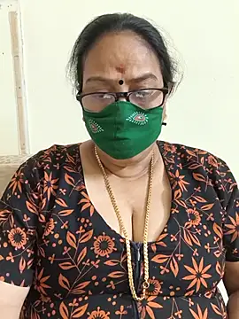 Snapshot of heera-rani chatting on 07.28.26 heera-rani online show from 07.28.26