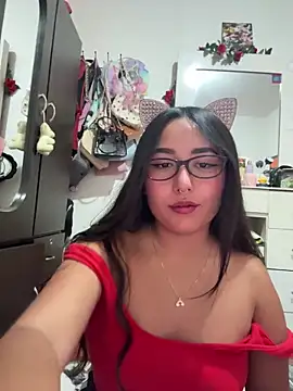 Snapshot of saranghae_ chatting on 10.09.25 saranghae online show from 10.09.25