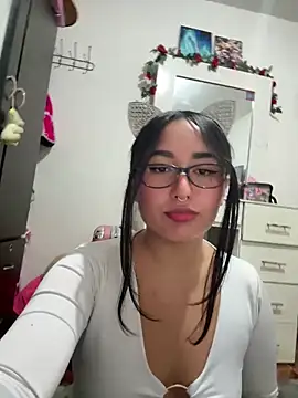 Snapshot of saranghae_ chatting on 10.26.25 saranghae online show from 10.26.25