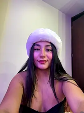 Snapshot of saranghae_ chatting on 12.18.25 saranghae online show from 12.18.25