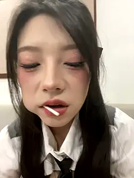 yuanyuanzi99 online show from 10.16.25