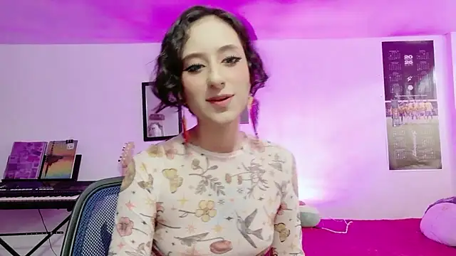 Snapshot of atenea_dragon__ chatting on 01.11.26 atenea dragon online show from 01.11.26