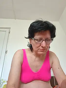 Vera Elle online show from 02.11.26