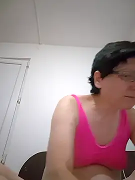 Snapshot of Vera_Elle chatting on 06.20.26 Vera Elle online show from 06.20.26
