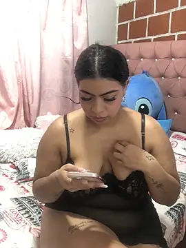 Rachellcooperrr online show from 12.17.25