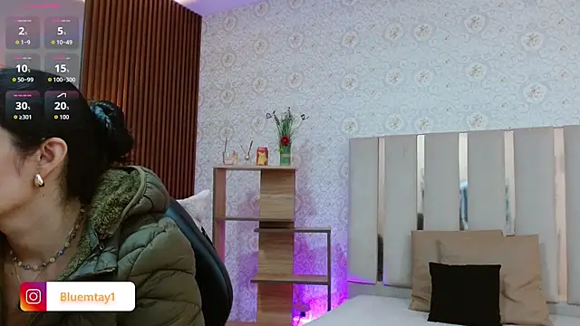 BLUE TAY1 online show from 11.06.25