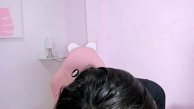 milk candy18 online show from 11.21.25