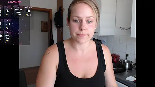 NinaBluex online show from 07.20.26