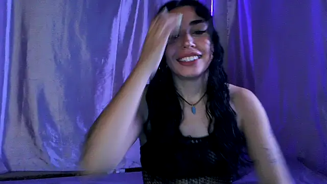 sweetbrunette22 online show from 11.10.25