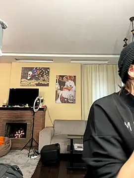 Miranda Kerry online show from 11.06.25