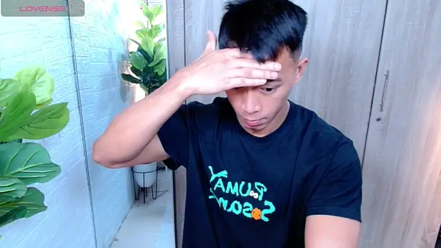 PinooyMilker online show from 01.08.26