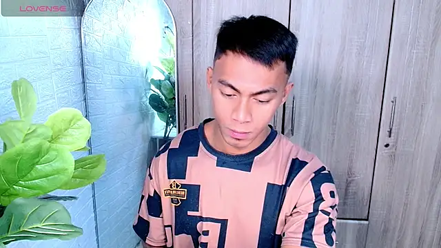 PinooyMilker online show from 02.18.26