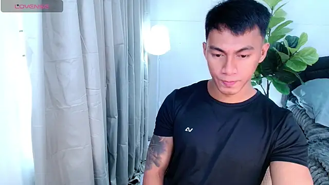 PinooyMilker online show from 06.09.26