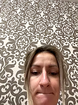 EvvaMur online show from 10.14.25