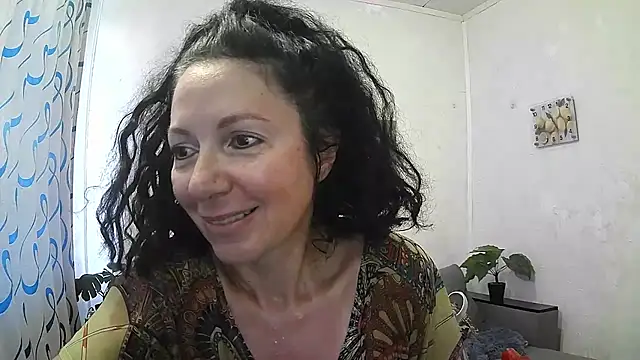 Snapshot of ValleriWind chatting on 07.04.26 ValleriWind online show from 07.04.26
