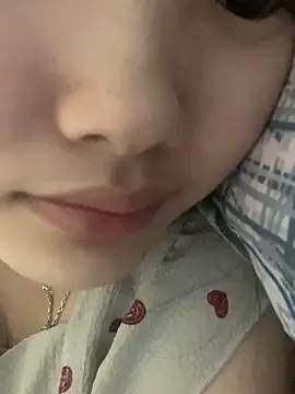 Xu Xubaby online show from 10.22.25