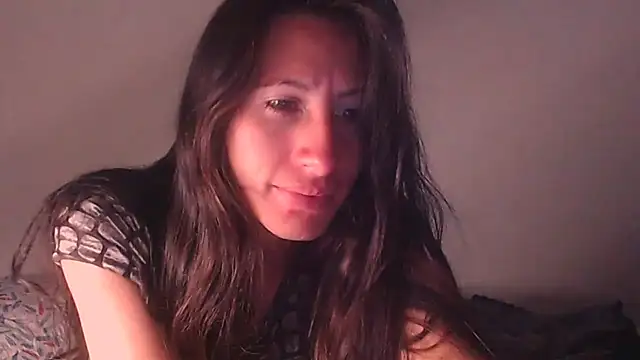 Snapshot of NathaSlave chatting on 06.23.26 NathaSlave online show from 06.23.26