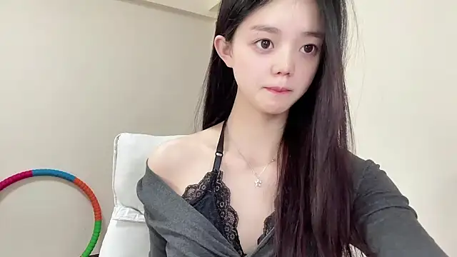 Nicole-13 online show from 04.30.26