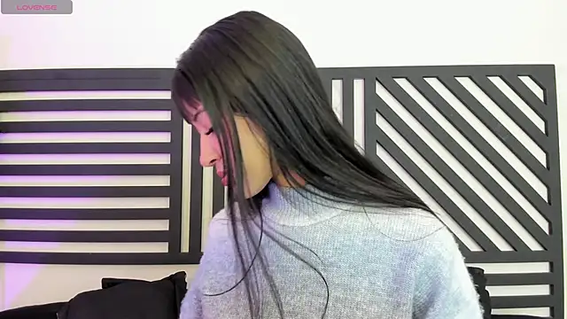 Snapshot of princess_ivy_ chatting on 09.19.25 princess ivy  online show from 09.19.25