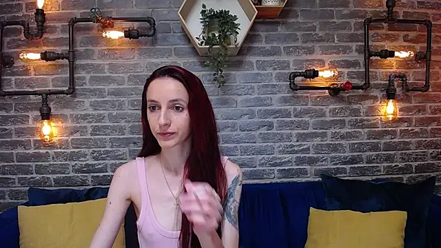 Julia Jae online show from 11.07.25