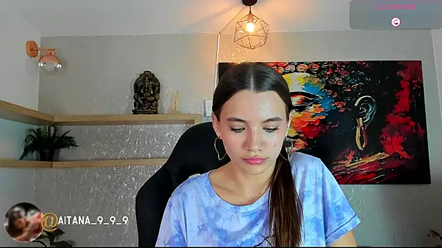 aitana baker  online show from 04.29.26