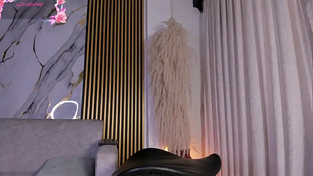 JulienSaint online show from 03.04.26