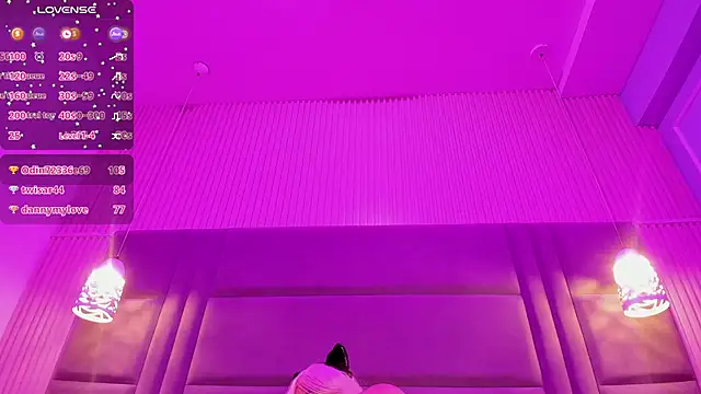 SamanthaaReed online show from 10.24.25