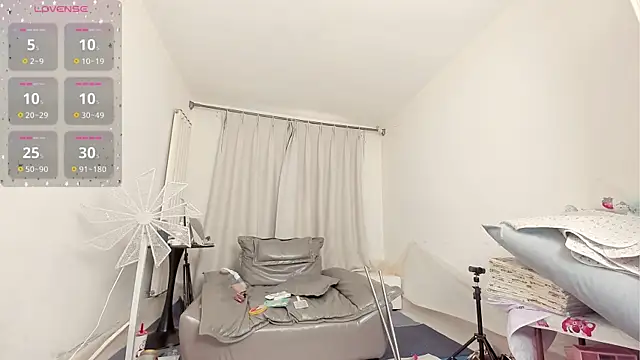 fox-yiyi online show from 11.14.25