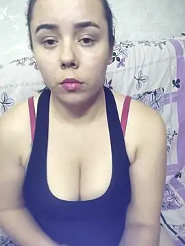 Snapshot of CutieMarine chatting on 10.26.25 CutieMarine online show from 10.26.25