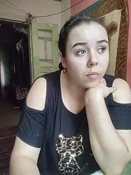 Snapshot of CutieMarine chatting on 12.03.25 CutieMarine online show from 12.03.25