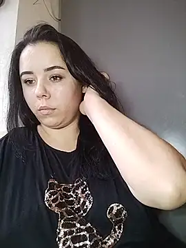 Snapshot of CutieMarine chatting on 12.05.25 CutieMarine online show from 12.05.25