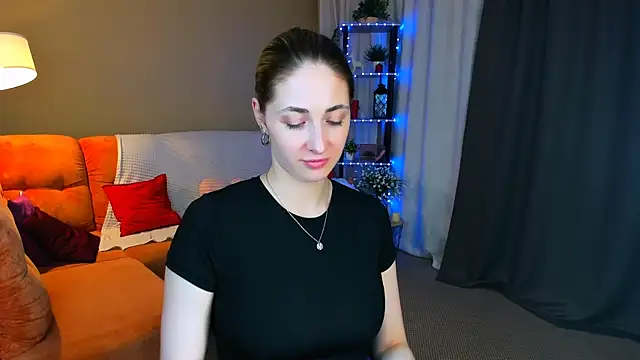 Snapshot of SensitiveSooul chatting on 05.16.26 SensitiveSooul online show from 05.16.26