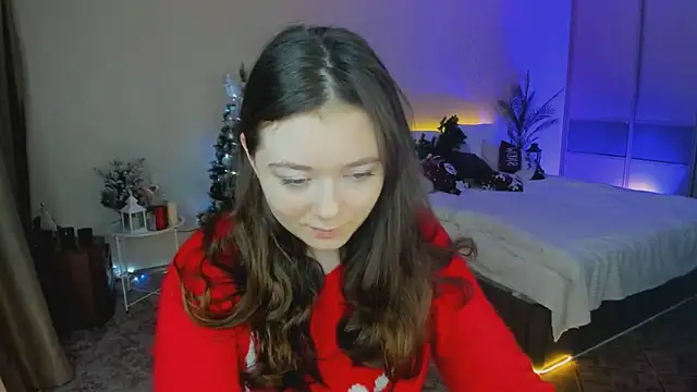 AlluringLookk online show from 12.17.25