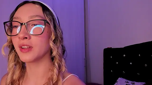 LauMiller online show from 10.23.25