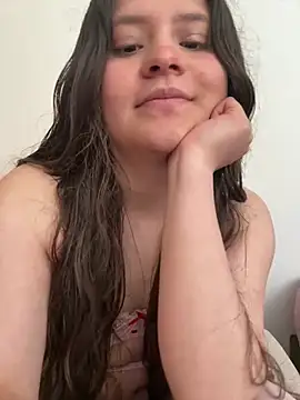 Emilyybennet  online show from 05.09.26