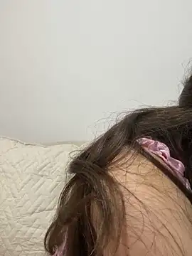 Emilyybennet  online show from 05.30.26