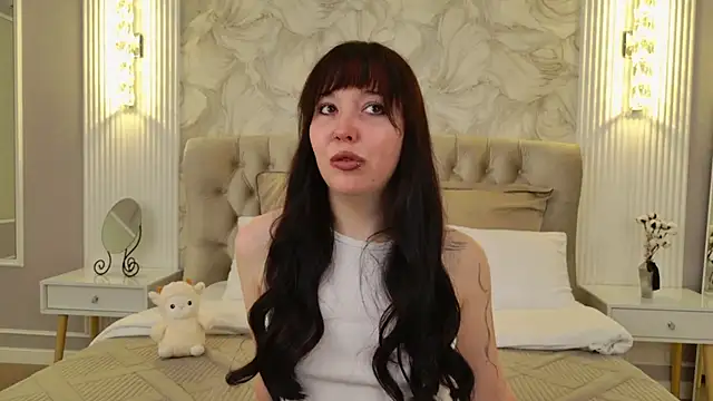 VanessaFields online show from 09.27.25